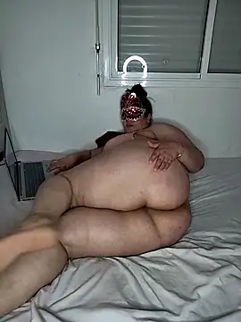 Salma11125 xxx strip on cam for live porn chat
