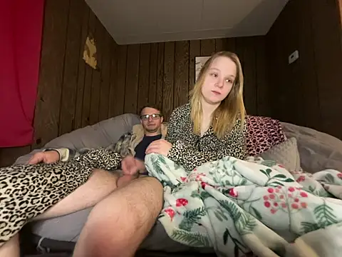 Daddyssllut xxx strip on cam for live porn chat