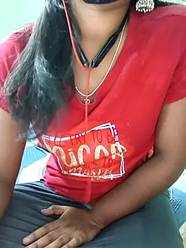 Dreamqueentamill xxx strip on cam for live porn chat