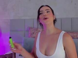 Hottie Stefy , 🔥 nude before cam. Free Live Sex Chat Room
