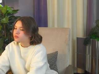 MaeBeale nude before cam. Free Live Sex Chat Room