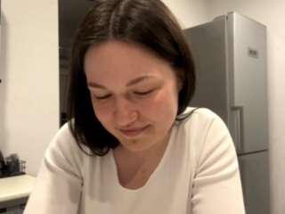 QuennaAlly nude before cam. Free Live Sex Chat Room