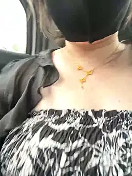 Qinger2025 xxx strip on cam for live porn chat