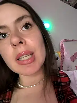 Stoned-baby69 xxx strip on cam for live porn chat