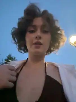 KellyKeler xxx strip on cam for live porn chat