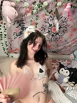 Rxdheadfairy xxx strip on cam for live porn chat