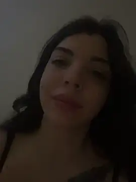 Desichan xxx strip on cam for live porn chat
