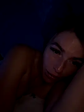 Kali-Raexx xxx strip on cam for live porn chat