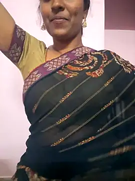 Riyaa_telugu xxx strip on cam for live porn chat