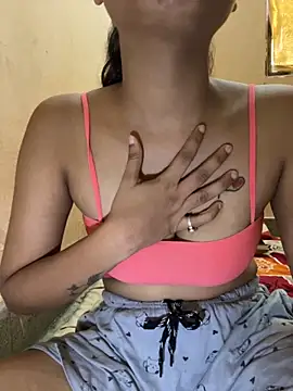 Shivani9999 xxx strip on cam for live porn chat