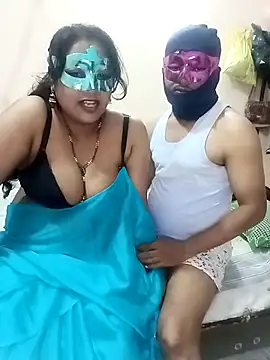 Kannada_crezycouple xxx strip on cam for live porn chat