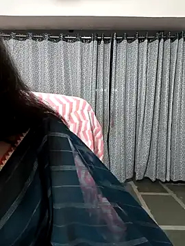 Sexy-ashi xxx strip on cam for live porn chat