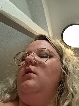 Fiona0705 xxx strip on cam for live porn chat