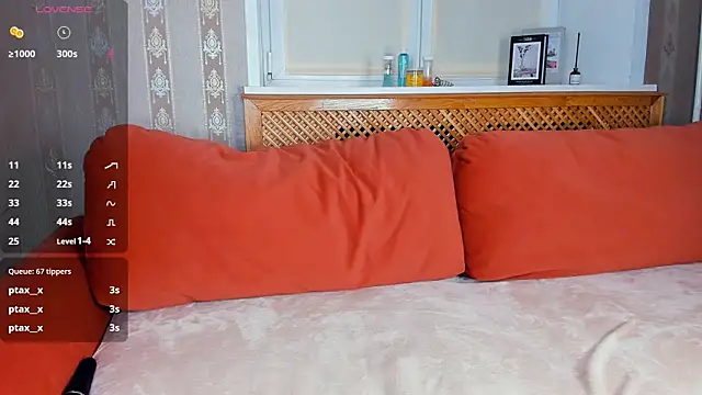 MaudDwightv xxx strip on cam for live porn chat