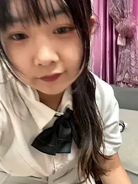 Tiantian-26 xxx strip on cam for live porn chat