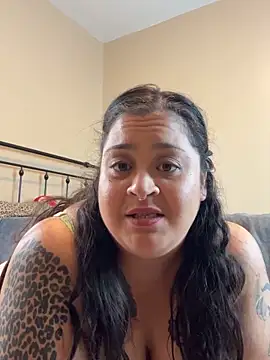 Tillymarie xxx strip on cam for live porn chat