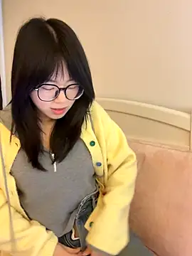 Ella-A9 xxx strip on cam for live porn chat