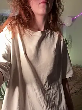 FannyRay xxx strip on cam for live porn chat