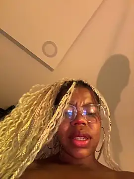 Sweet-Jade xxx strip on cam for live porn chat