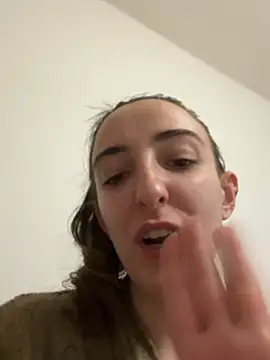 ElitaVibes xxx strip on cam for live porn chat