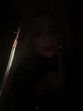 Ginevrafedez xxx strip on cam for live porn chat
