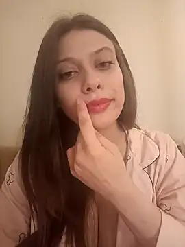 DevinAras xxx strip on cam for live porn chat