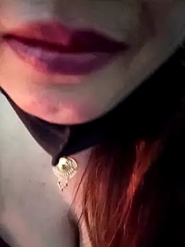 Landkipyasibhabhi xxx strip on cam for live porn chat