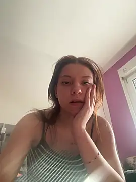 SofieKayla xxx strip on cam for live porn chat