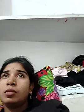 Cute-Natashaa xxx strip on cam for live porn chat