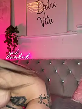 SelinaGalinsky6 xxx strip on cam for live porn chat