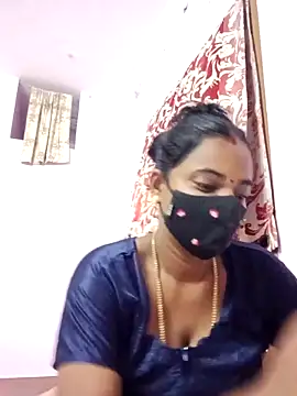Tamilratchasii xxx strip on cam for live porn chat