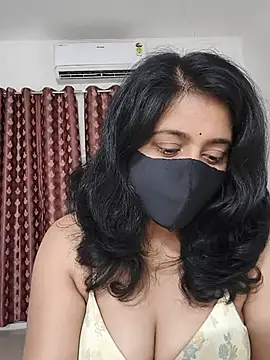 Cute-Maanvi xxx strip on cam for live porn chat
