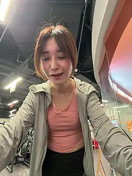 KK-328 xxx strip on cam for live porn chat