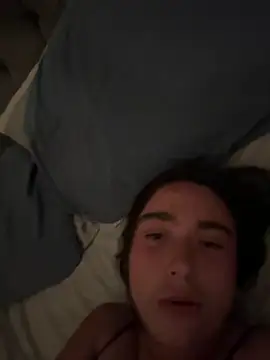 MillieB xxx strip on cam for live porn chat