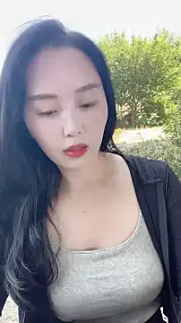 Lylxili xxx strip on cam for live porn chat